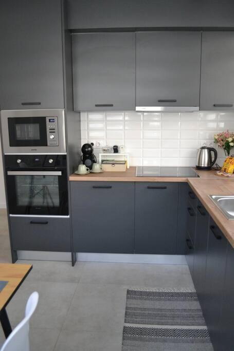 Modern City Center 2 Bedroom Apartment Sofia Exterior photo