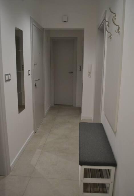Modern City Center 2 Bedroom Apartment Sofia Exterior photo